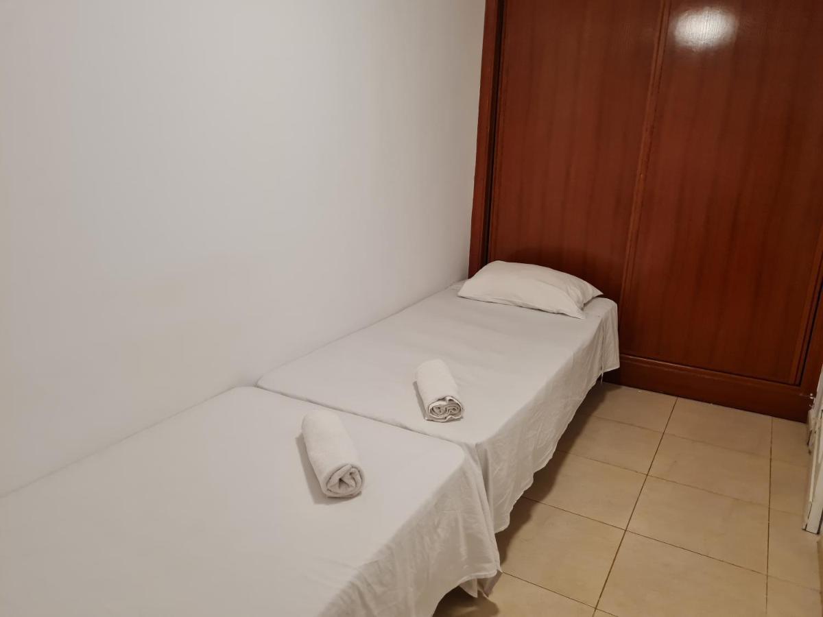 Habitaciones Nathaly Armenime Exterior photo